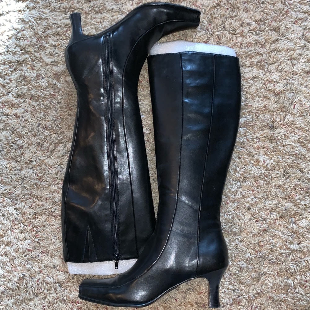 Kenneth Cole Reaction Tall Black Boots